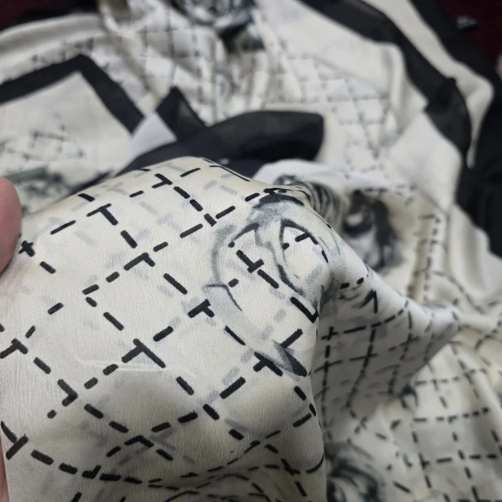 Luxury 100% Mulberry Silk Long‎ Scarf - Elegant Black & White Floral Camellia...